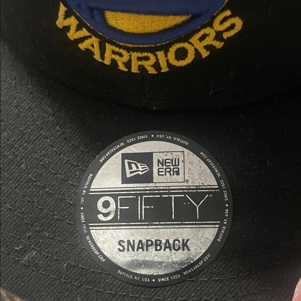 New Era Black and Gold Golden State Warriors Snapback Hat - Picture 2 of 4